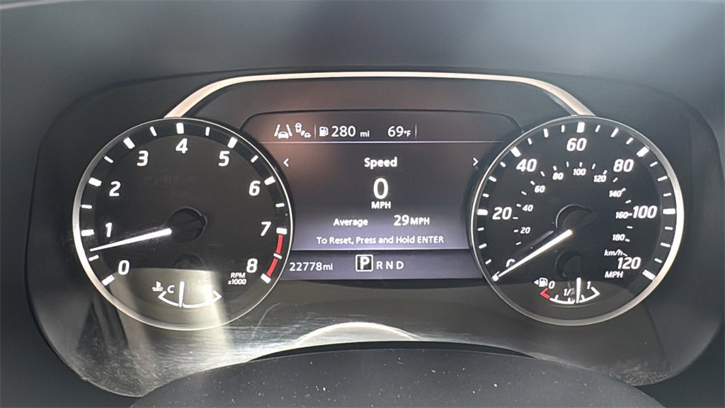 Used 2023 Nissan Frontier SV w/ SV Convenience Package image 14