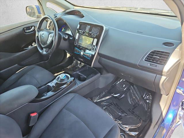 Used 2017 Nissan Leaf SV FWD image 19