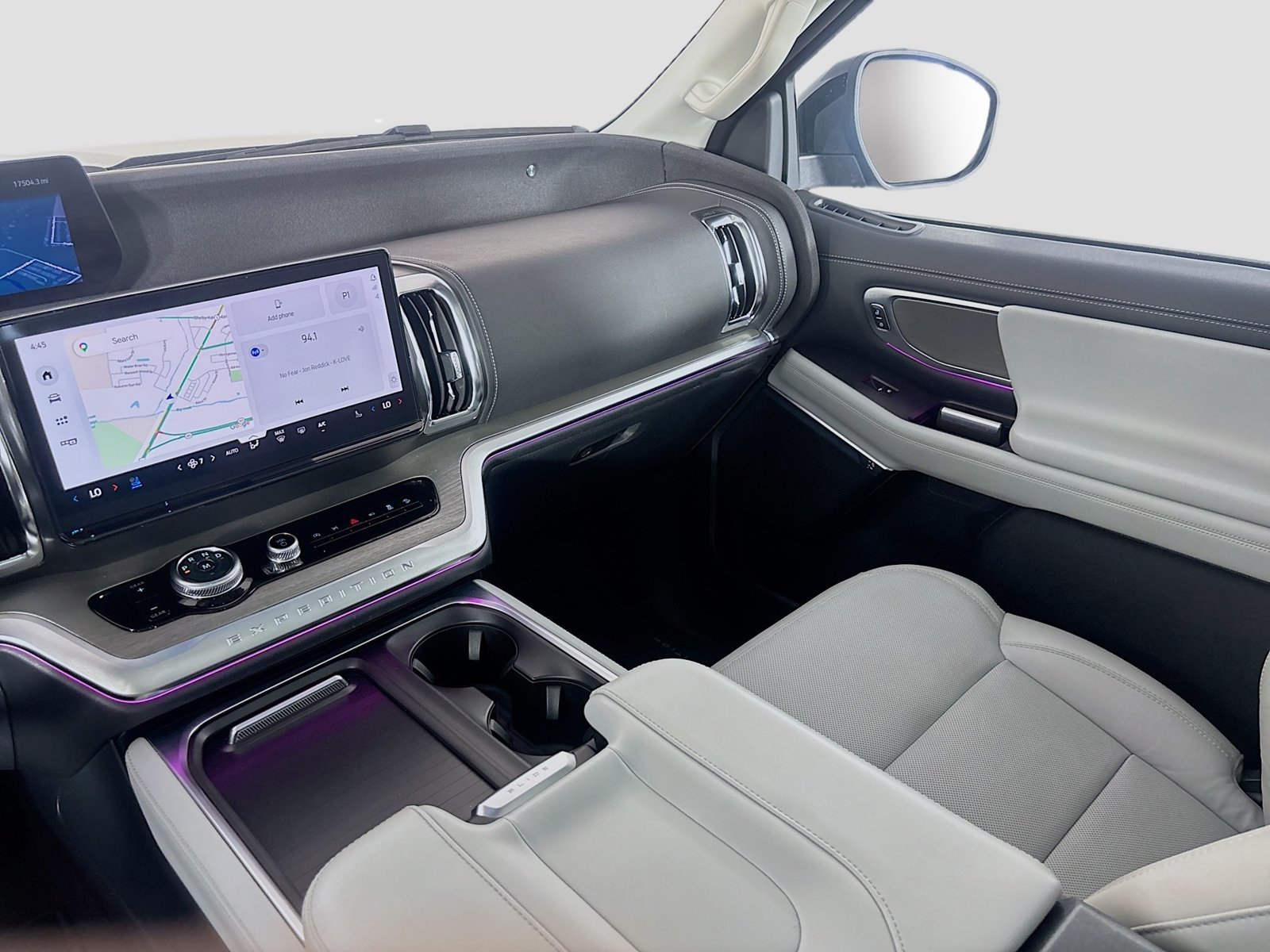 Certified 2025 Ford Expedition Platinum AWD/4WD image 25