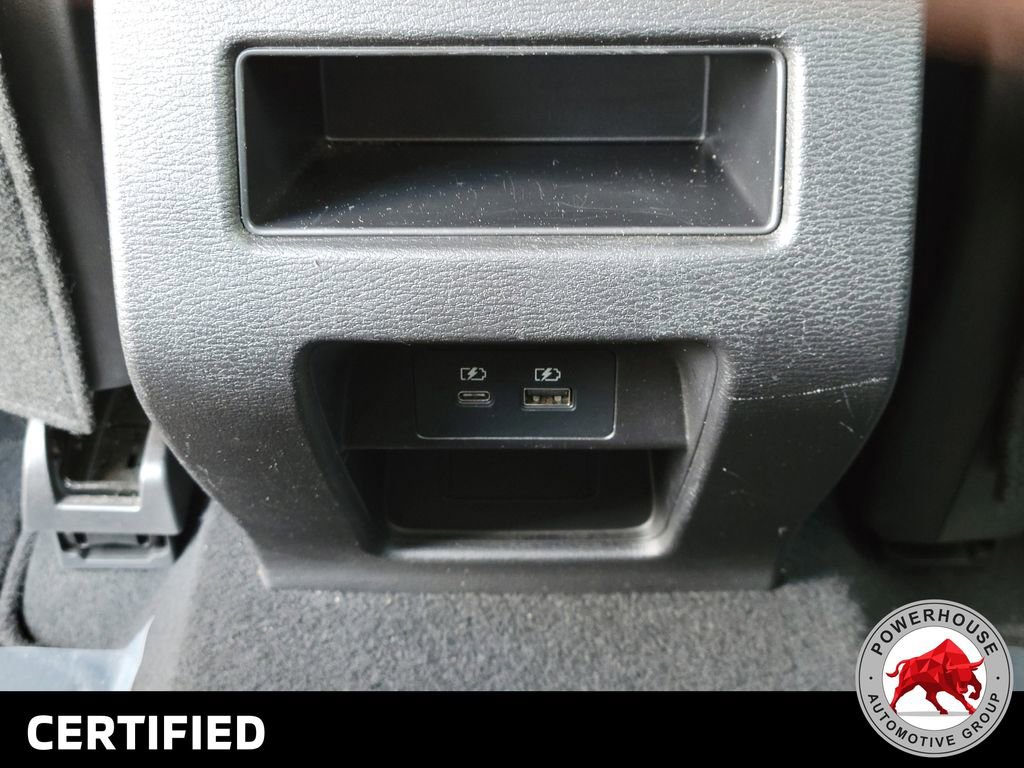 Used 2023 Mitsubishi Outlander SE image 17