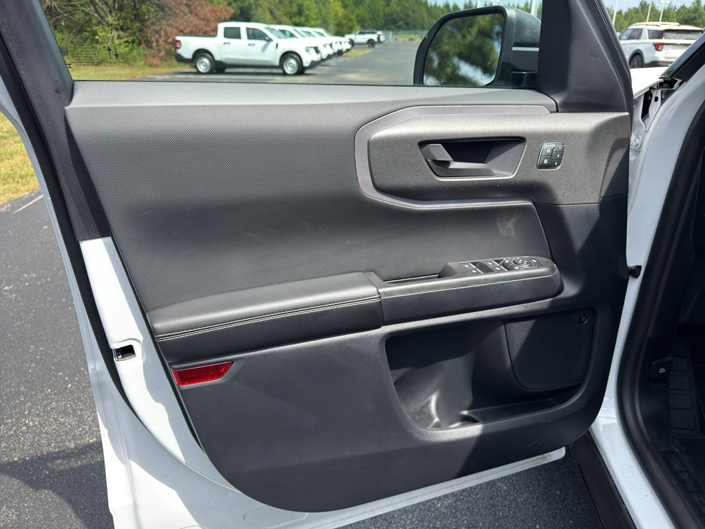 Certified 2025 Ford Bronco Sport Outer Banks w/ Outer Banks Tech Package+ AWD/4WD image 10