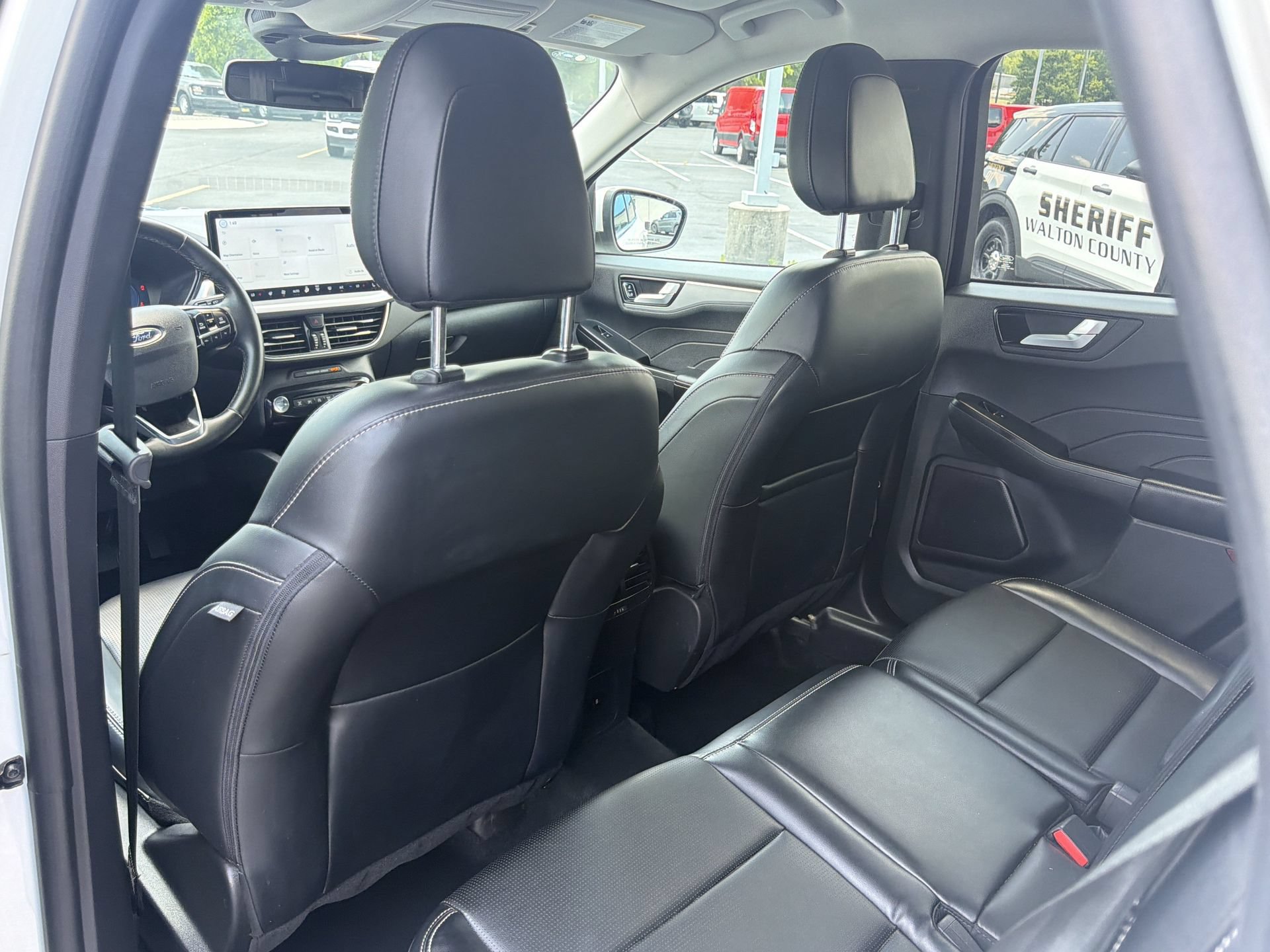 Certified 2023 Ford Escape Platinum AWD/4WD image 31