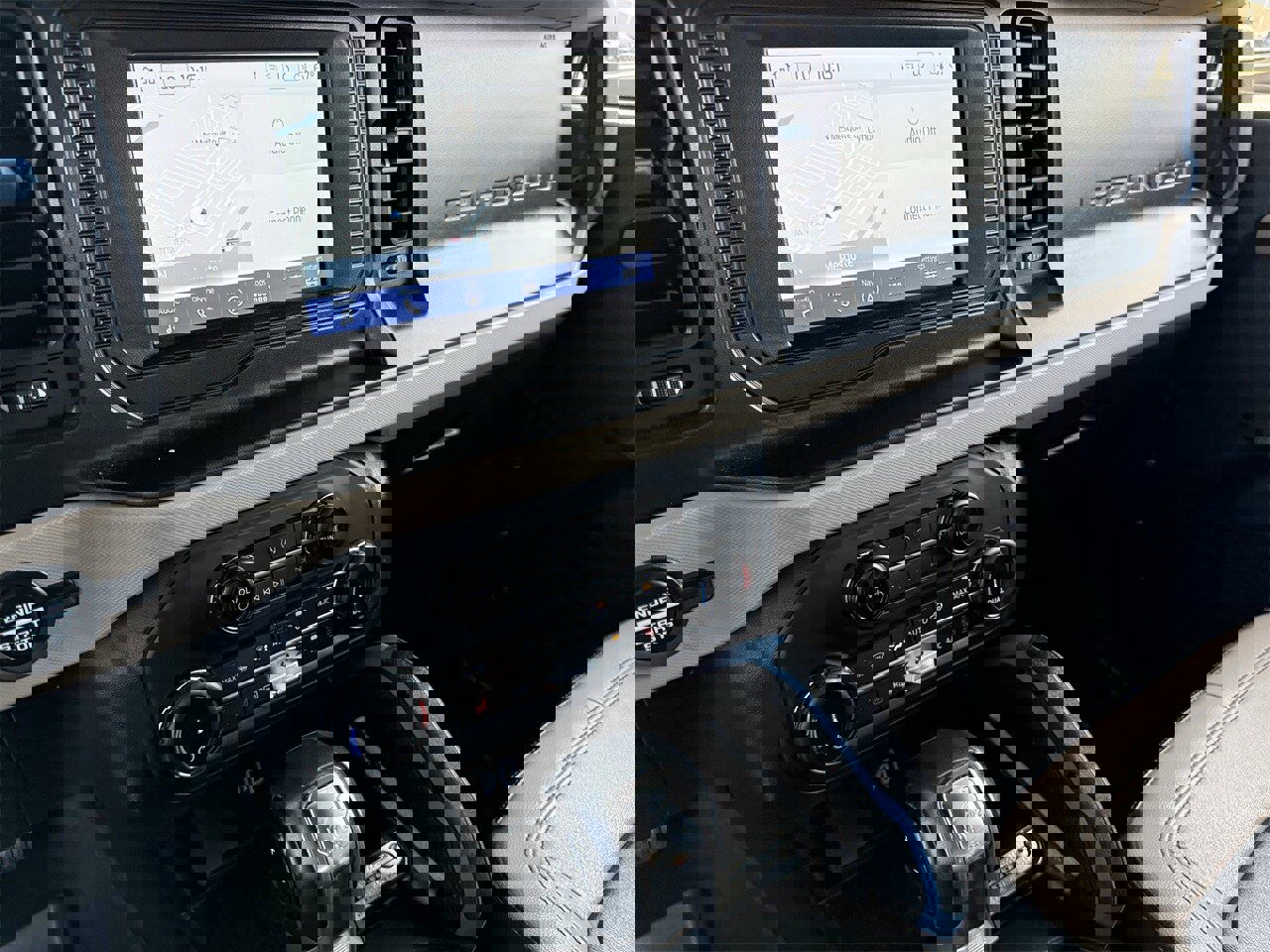 Certified 2022 Ford Bronco Wildtrak image 16