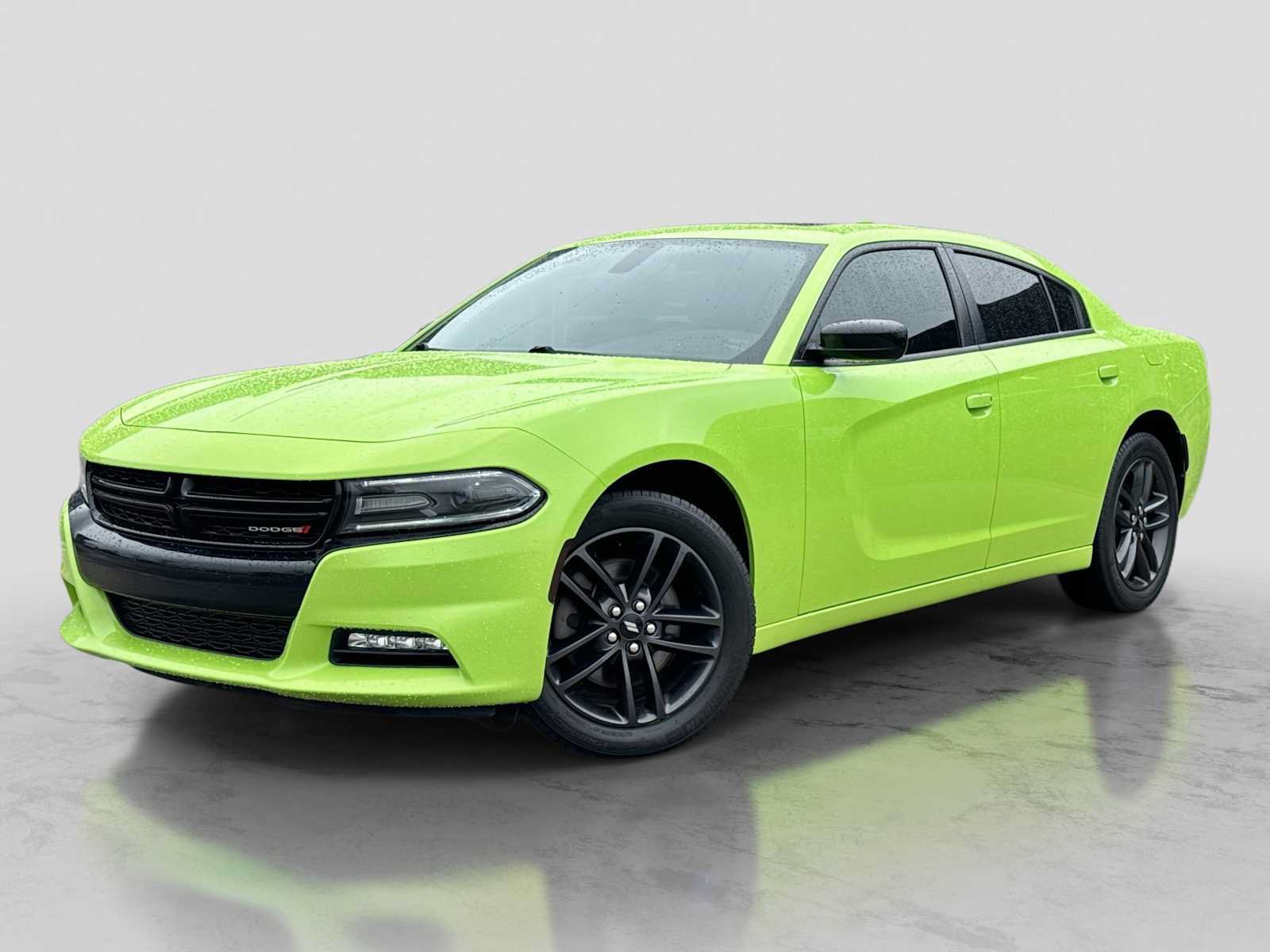 Used 2019 Dodge Charger SXT w/ Blacktop Package AWD/4WD image 1