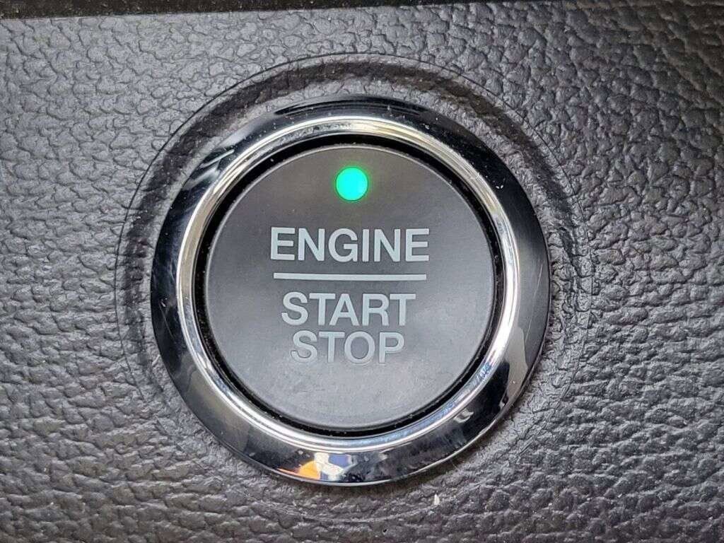 Certified 2021 Ford F350 Lariat AWD/4WD image 34