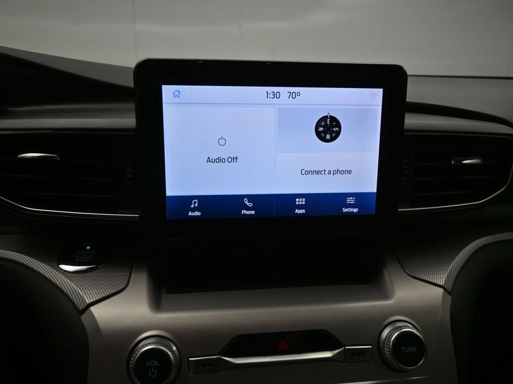 Certified 2021 Ford Explorer XLT w/ Equipment Group 202A image 13