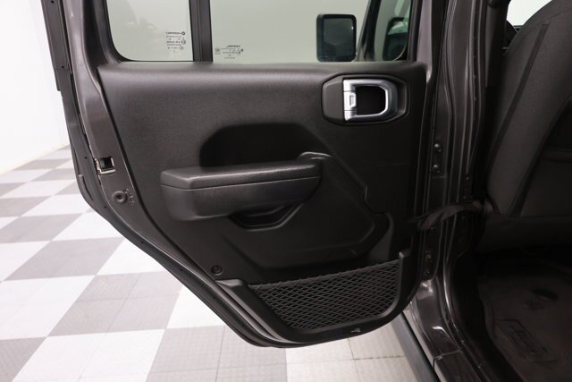 Used 2024 Jeep Wrangler Unlimited Sport AWD/4WD image 24