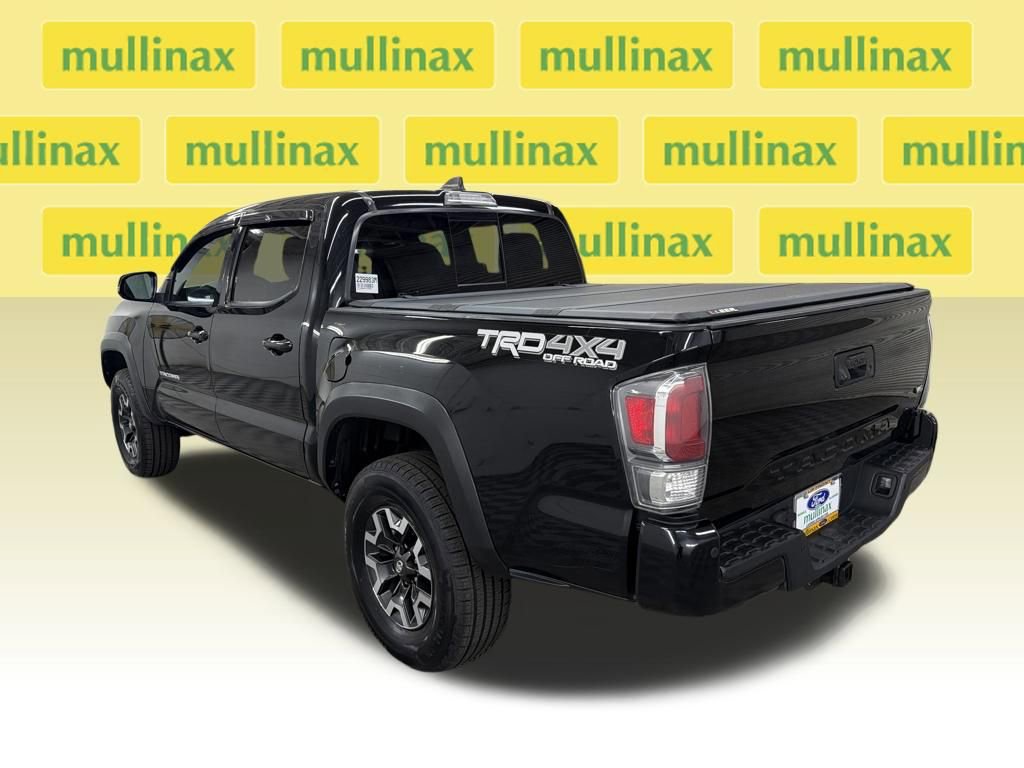 Used 2020 Toyota Tacoma TRD Off-Road w/ Technology Package AWD/4WD image 5