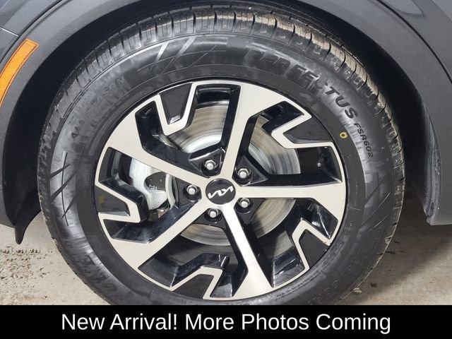 Used 2023 Kia Sportage EX FWD image 10
