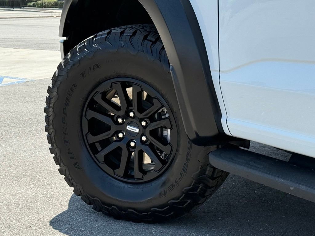 Certified 2025 Ford F150 Raptor AWD/4WD image 18