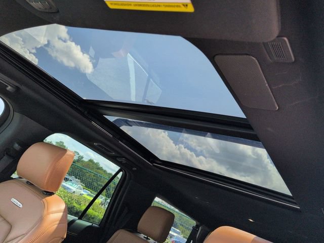 Certified 2024 Ford Expedition Max Platinum RWD image 20