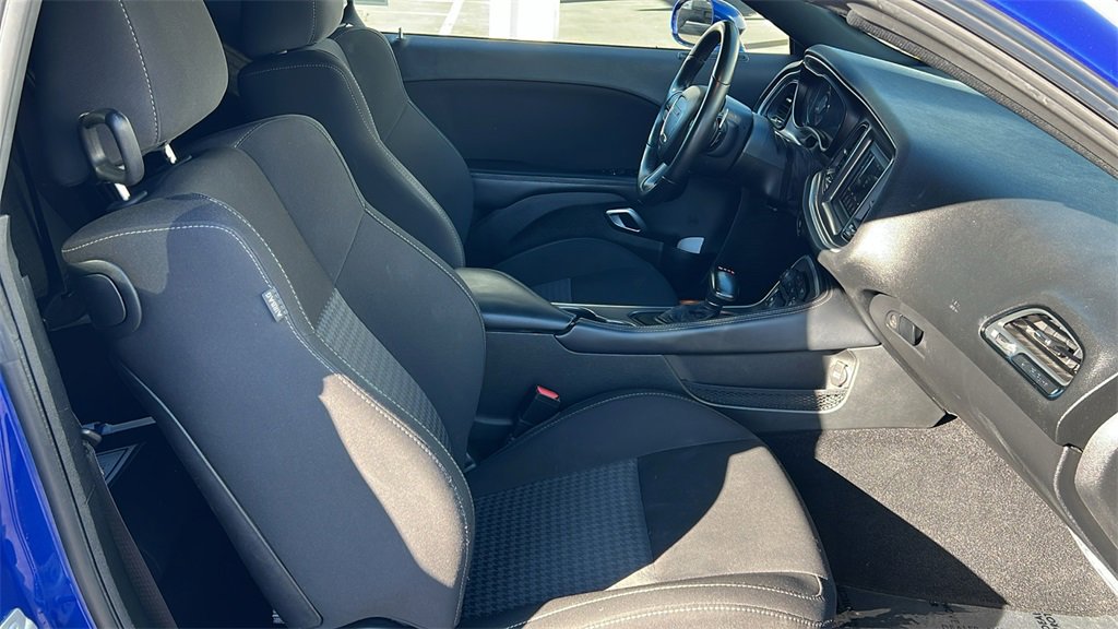 Used 2021 Dodge Challenger R/T w/ Blacktop Package image 17