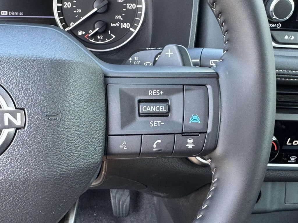 Used 2026 Nissan Rogue SV FWD image 13