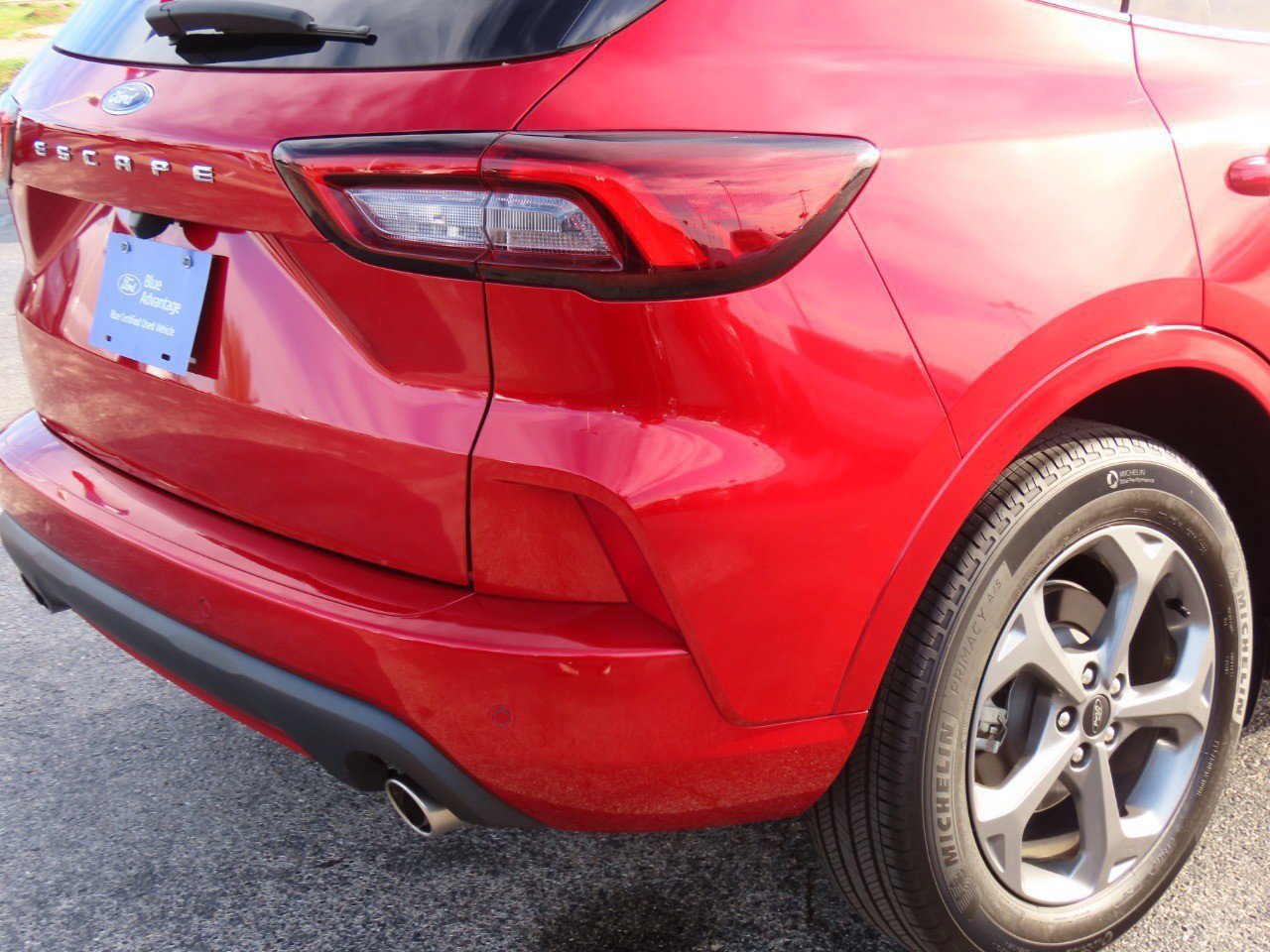 Certified 2023 Ford Escape ST-Line w/ Tech Pack #1 image 14