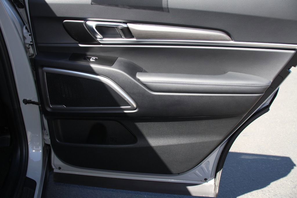 Used 2023 Kia Telluride EX X-Line AWD/4WD image 27