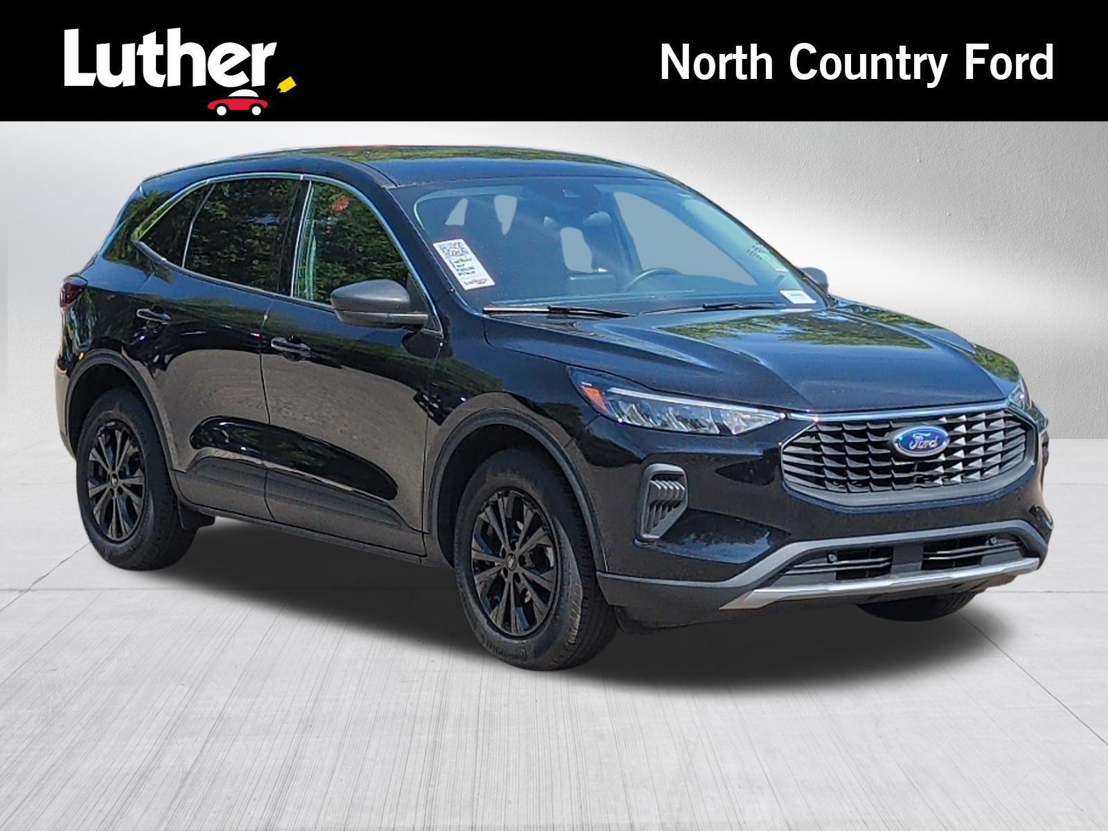 Certified 2023 Ford Escape Active AWD/4WD image 1