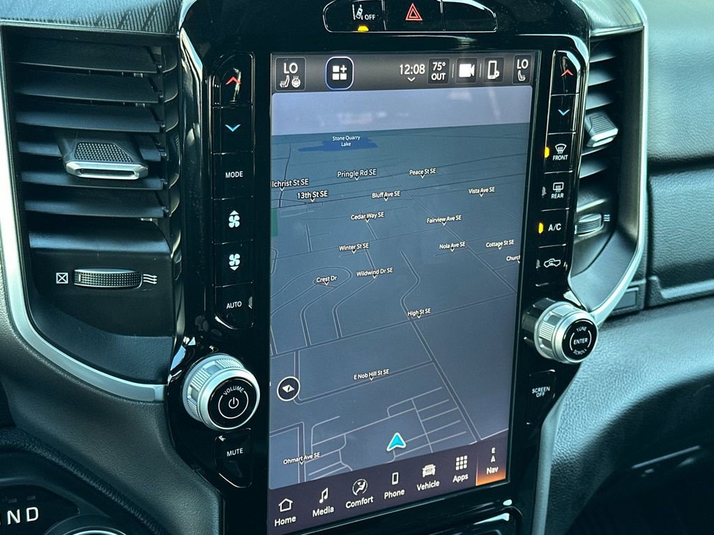 Used 2025 RAM 1500 Big Horn image 17