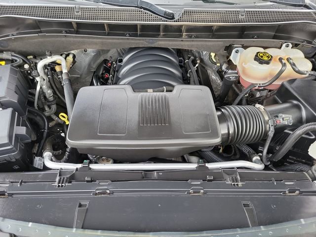 Used 2021 Chevrolet Suburban LS AWD/4WD image 30
