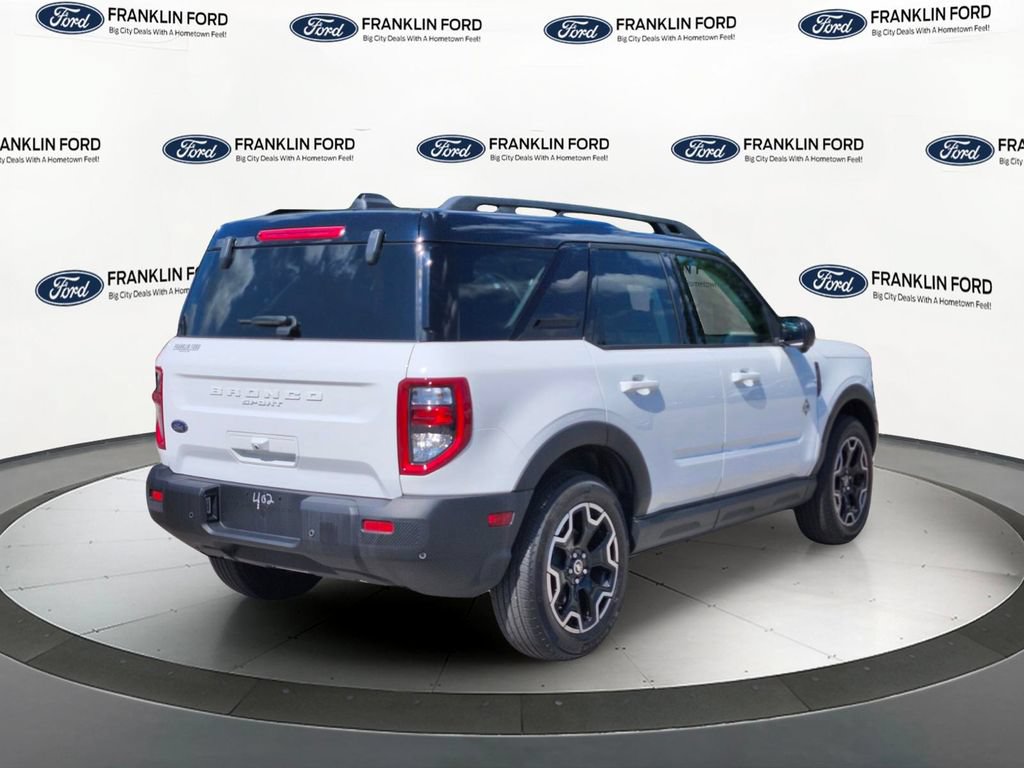 Certified 2025 Ford Bronco Sport Outer Banks w/ Outer Banks Tech Package+ AWD/4WD image 5