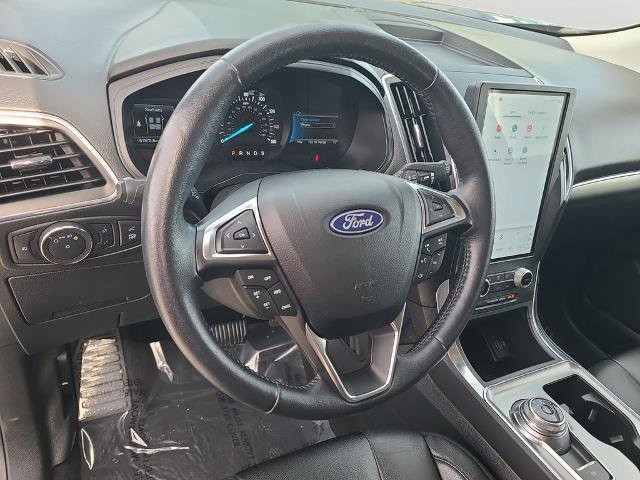 Certified 2022 Ford Edge Titanium image 16