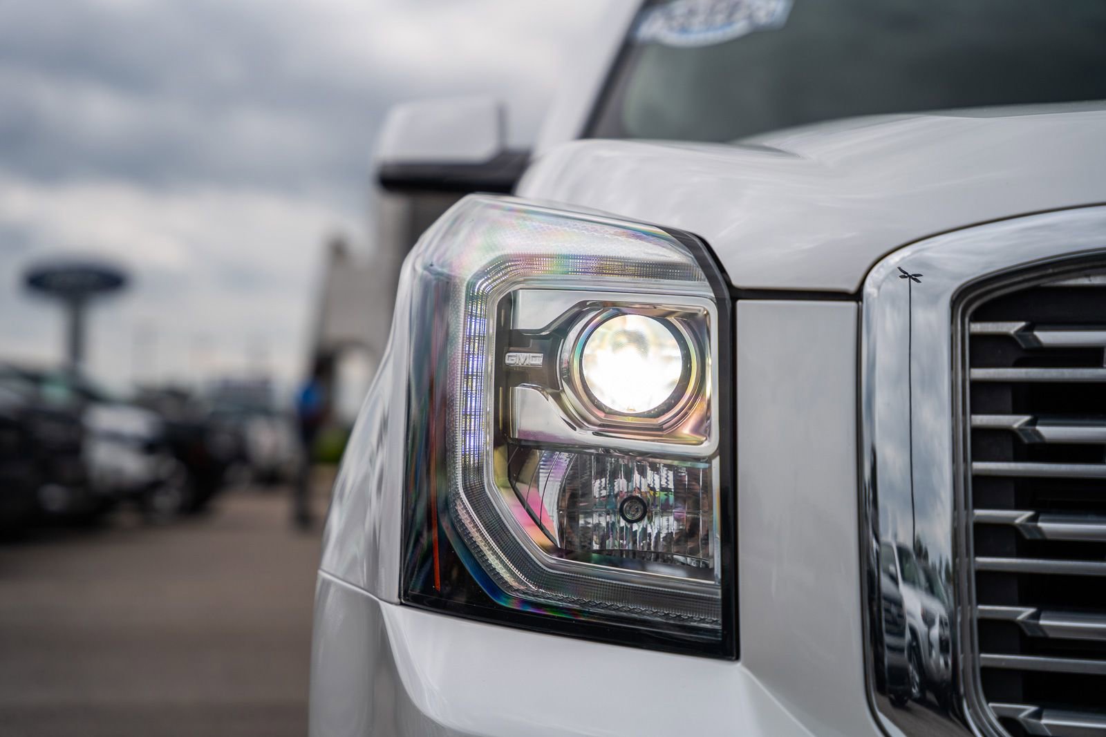 Used 2020 GMC Yukon XL Denali w/ Open Road Package RWD image 11