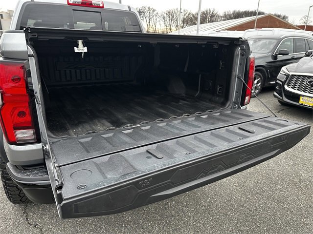 Used 2023 Chevrolet Colorado ZR2 w/ ZR2 Convenience Package III image 43