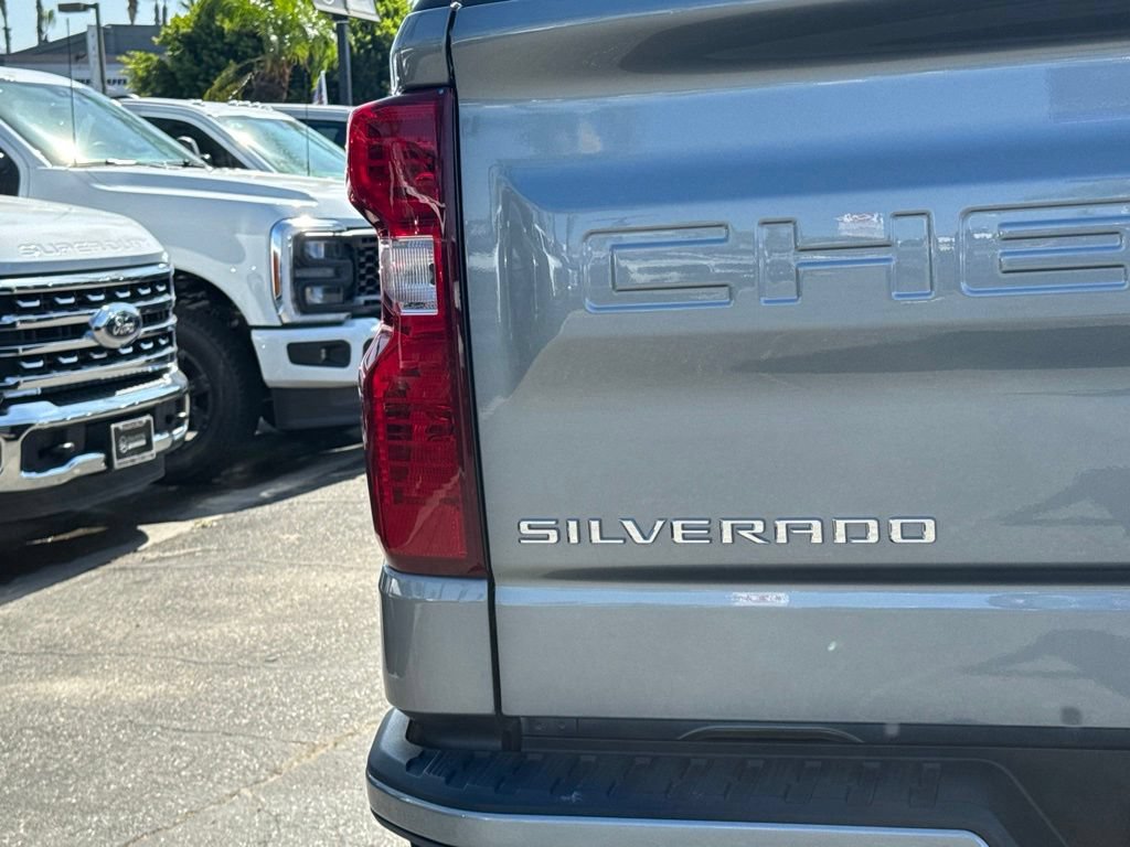 Used 2025 Chevrolet Silverado 1500 Custom RWD image 18