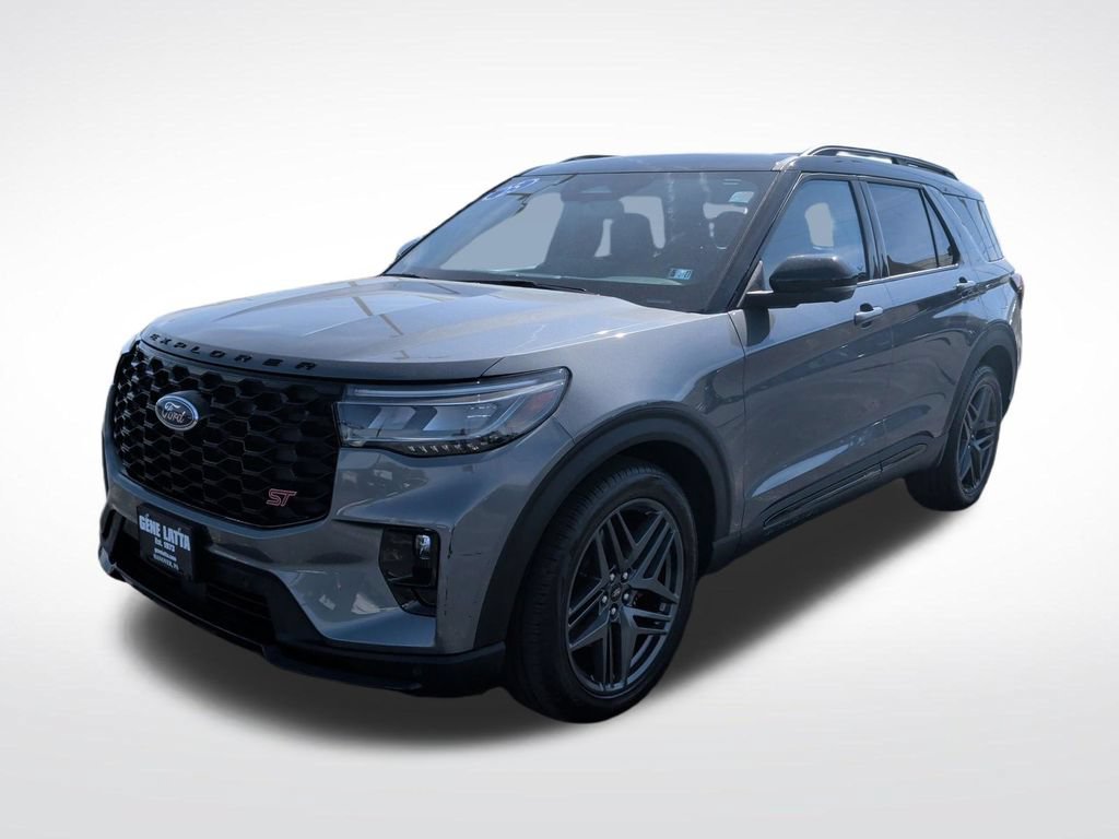 Certified 2025 Ford Explorer ST AWD/4WD image 3