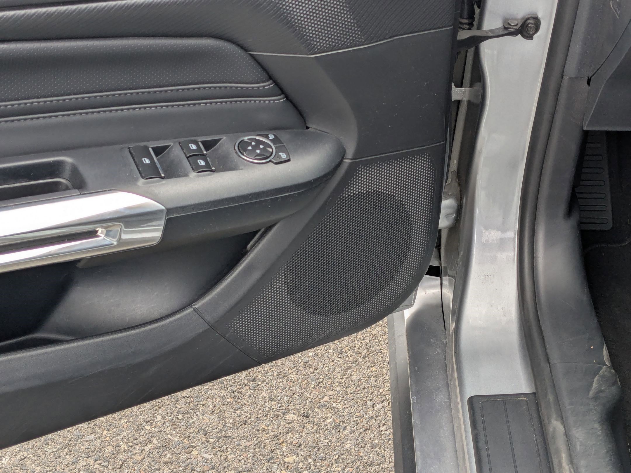 Certified 2025 Ford Mustang Premium RWD image 18