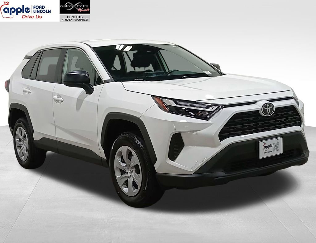 Used 2025 Toyota RAV4 LE FWD image 1