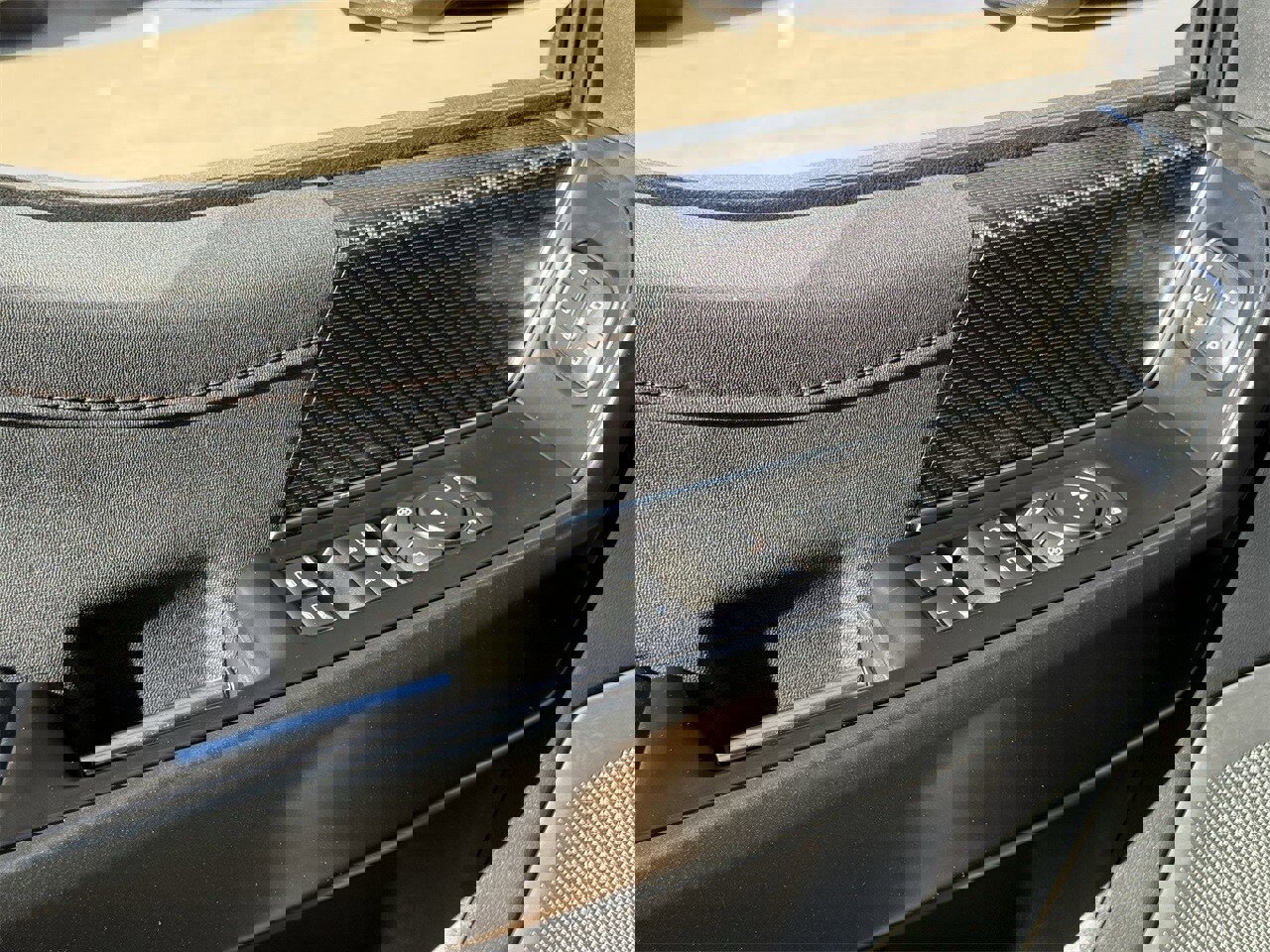 Certified 2021 Ford F150 Raptor w/ Equipment Group 801A High image 25