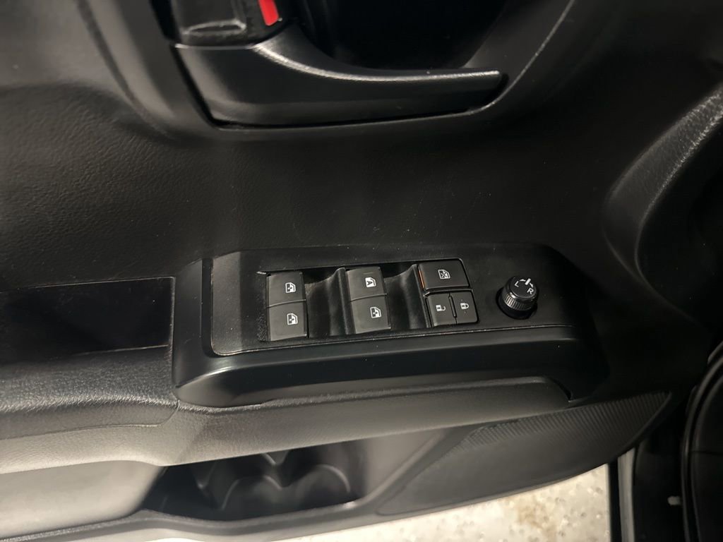 Used 2023 Toyota Tacoma SR image 31