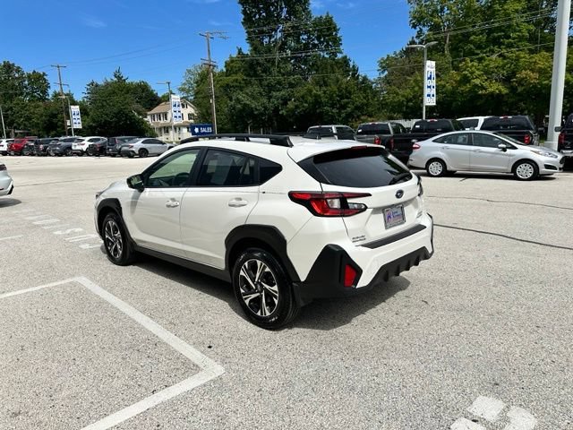 Used 2024 Subaru Crosstrek 2.0i Premium AWD/4WD image 11
