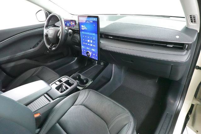 Certified 2025 Ford Mustang Mach-E Premium AWD/4WD image 34