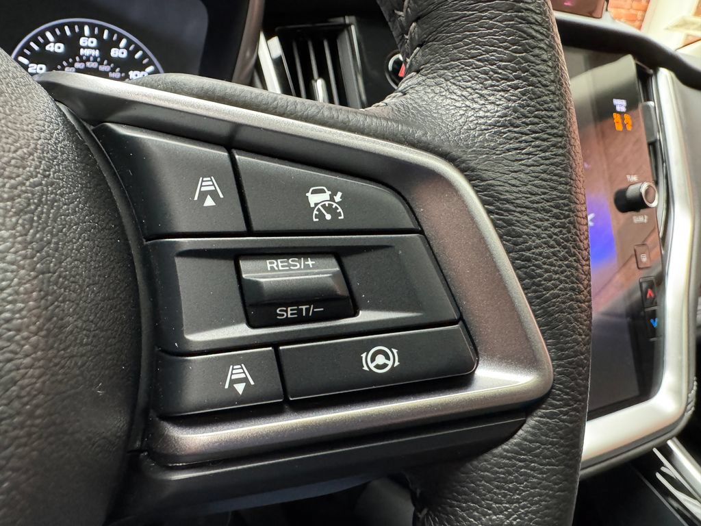 Used 2023 Subaru Outback Limited XT AWD/4WD image 16