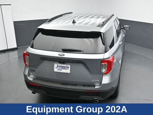 Certified 2024 Ford Explorer XLT w/ Equipment Group 202A AWD/4WD image 25
