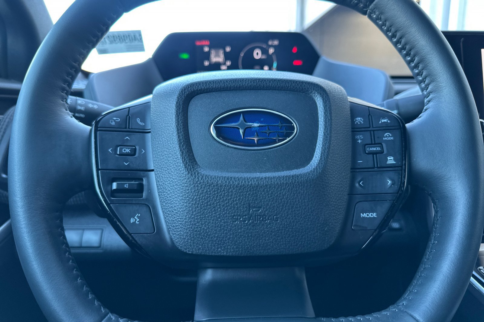 Used 2025 Subaru Solterra w/ Premium Convenience Package AWD/4WD image 35