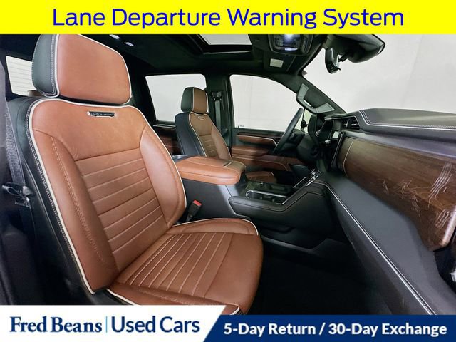 Used 2025 GMC Sierra 2500 Denali Ultimate image 36