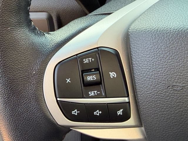 Certified 2021 Ford Explorer XLT w/ Equipment Group 202A RWD image 25