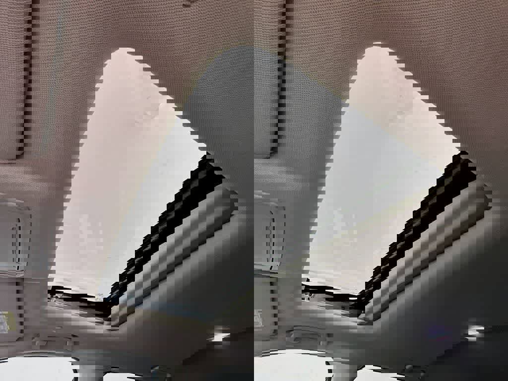 Used 2023 Honda CR-V EX-L image 31