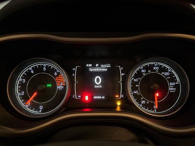 Used 2017 Jeep Cherokee Latitude w/ Cold Weather Group FWD image 23