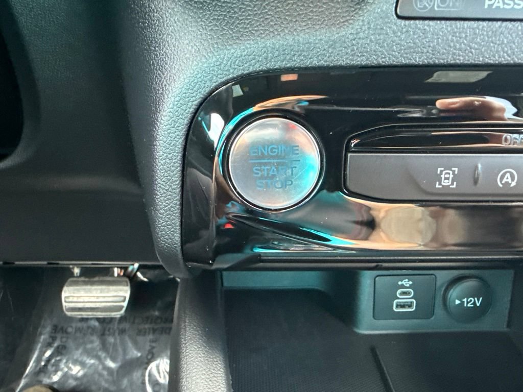 Certified 2024 Ford Escape ST-Line w/ Tech Pack #1 FWD image 31