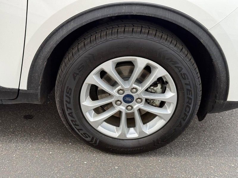 Certified 2022 Ford Escape SE w/ Cold Weather Package image 8