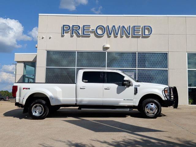 Certified 2022 Ford F350 Lariat w/ Lariat Ultimate Package AWD/4WD image 2