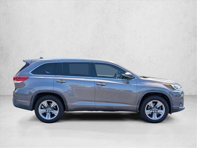 Used 2018 Toyota Highlander Limited FWD image 5