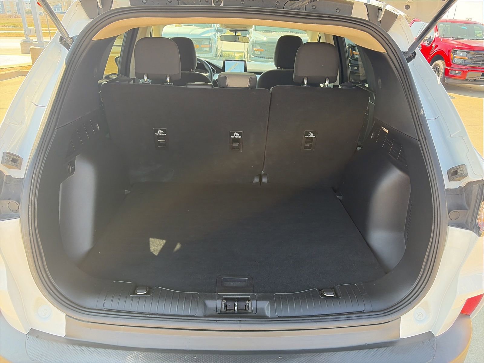 Certified 2020 Ford Escape SE image 25