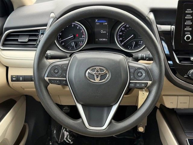 Used 2021 Toyota Camry LE image 24