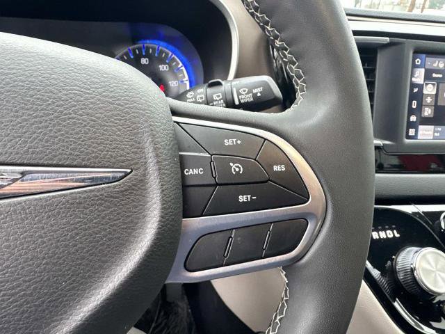 Used 2023 Chrysler Voyager LX FWD image 21