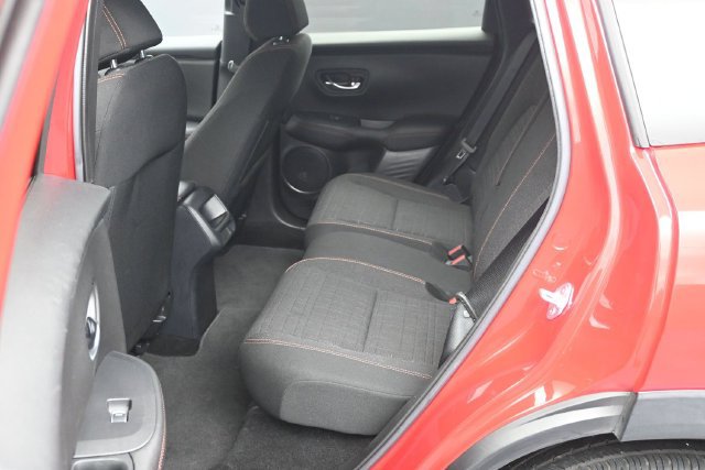 Used 2025 Honda HR-V Sport image 5