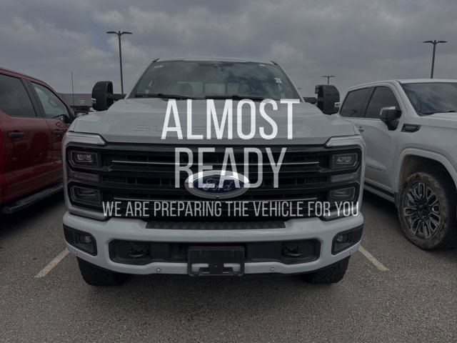 Certified 2025 Ford F250 Platinum w/ Tremor Off-Road Package image 1